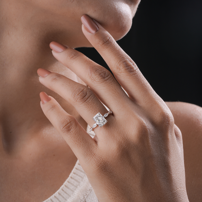 Elizabeth Radiant Accents Ring