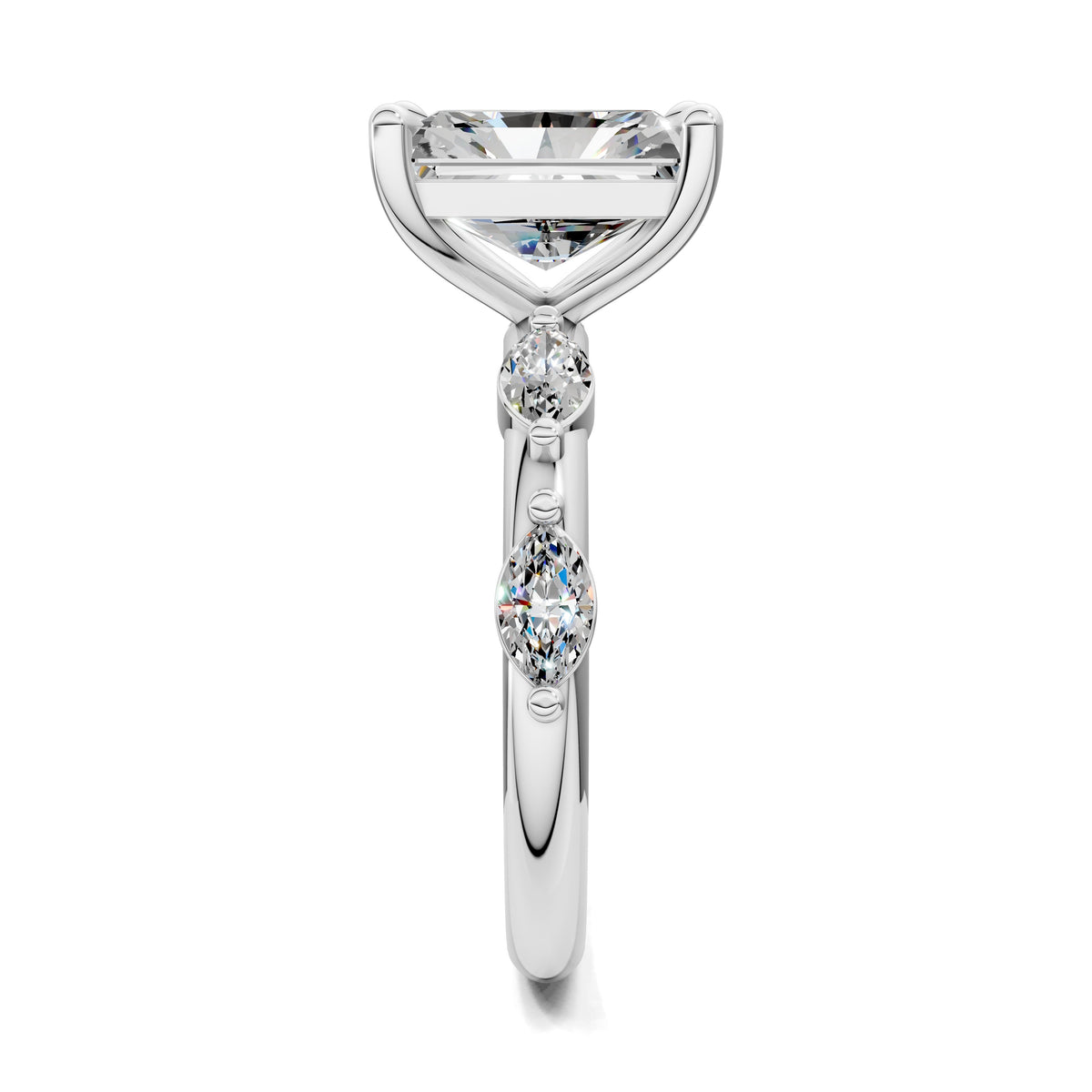 Elizabeth Round Accents Ring