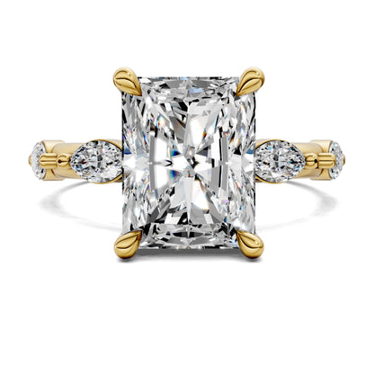 Elizabeth Round Accents Ring