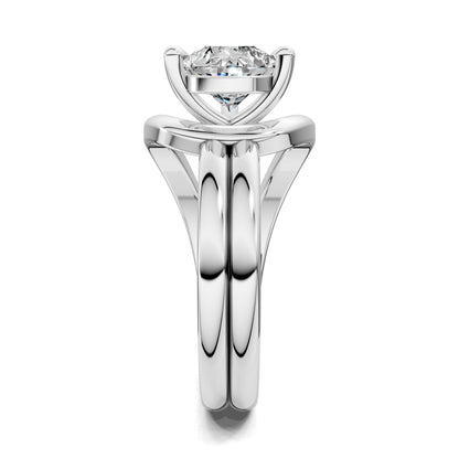 Chelsea Statement Engagement Ring – 2ct Pear Lab Grown Diamond