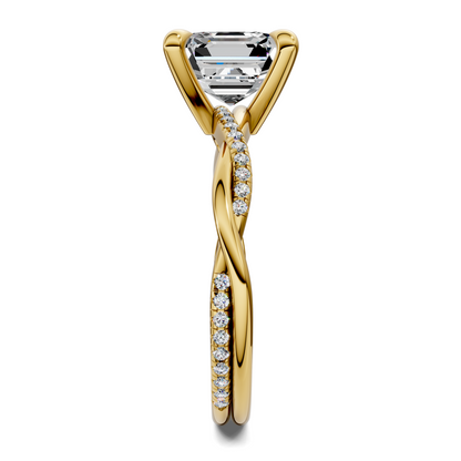Yvette Scalloped twisted Pavé Ring