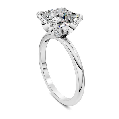 Solana Leaf Accent Ring