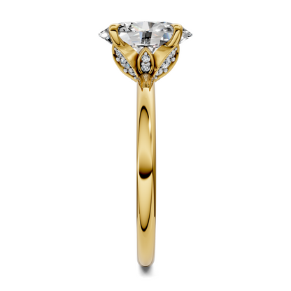 Solana Leaf Accent Ring