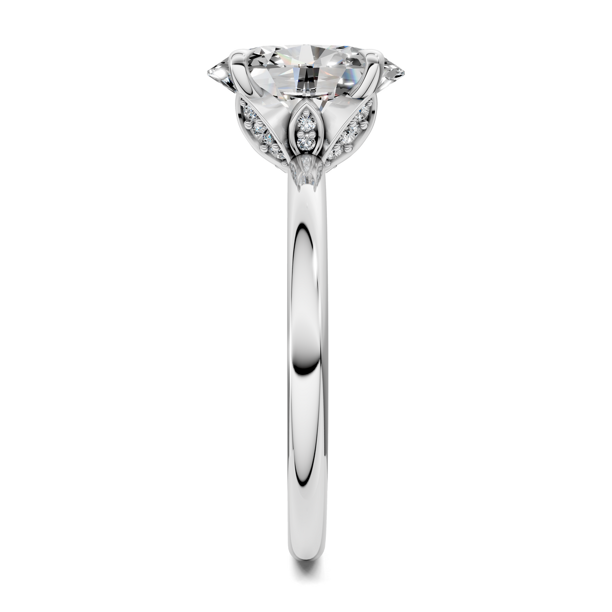 Solana Leaf Accent Ring