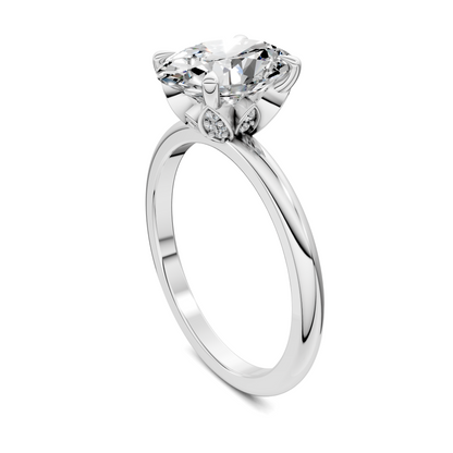 Solana Leaf Accent Ring