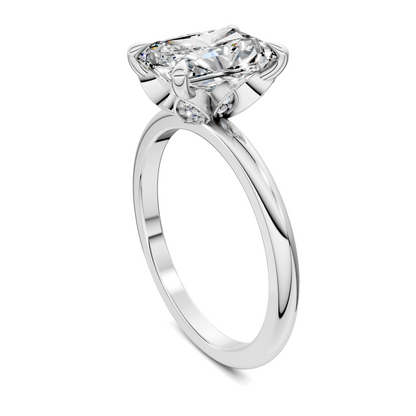 Solana Leaf Accent Ring