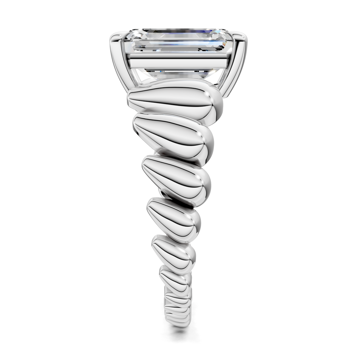 Kassandra Croissant Ring