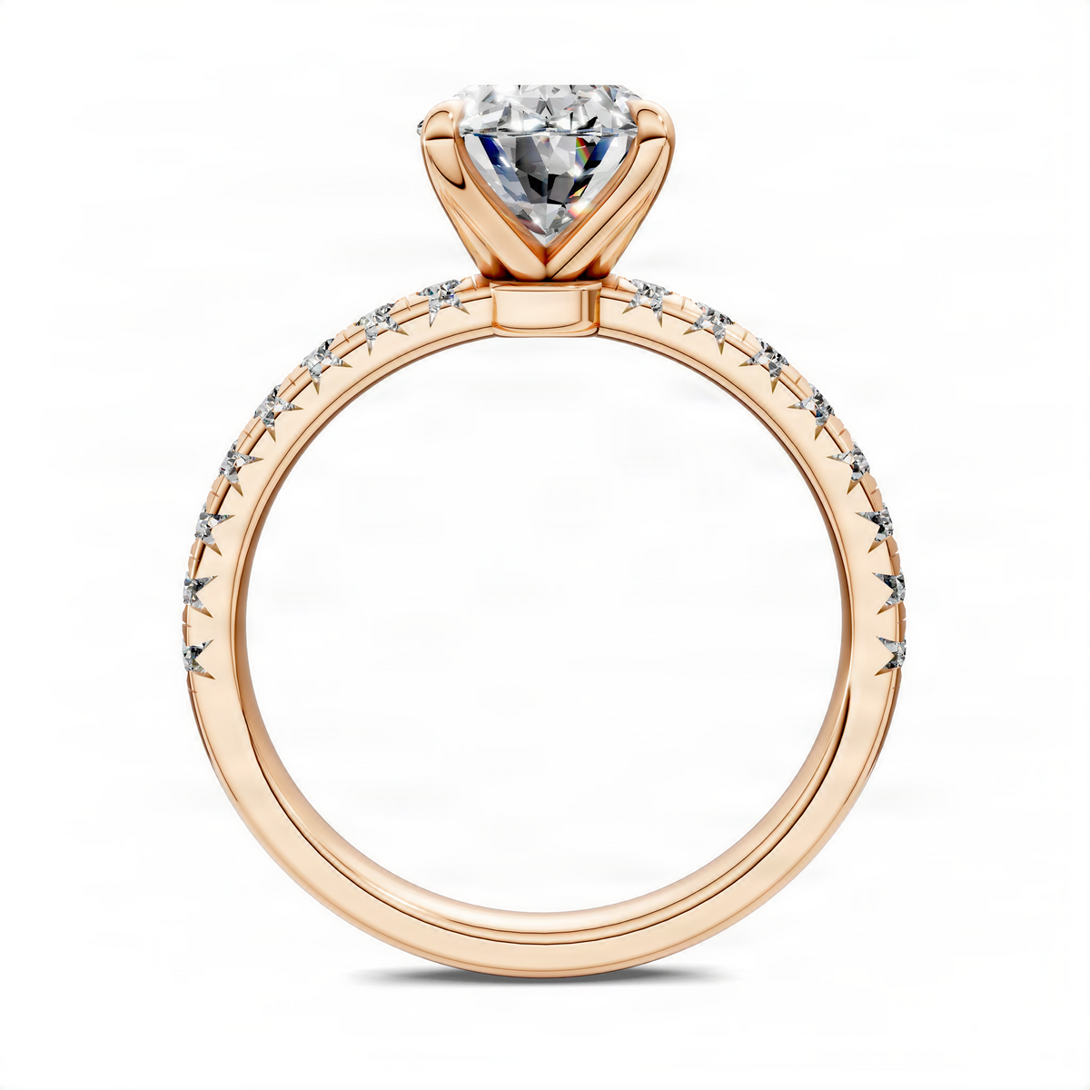 Oval scalloped pavé ring in yellow gold with a solitaire center stone