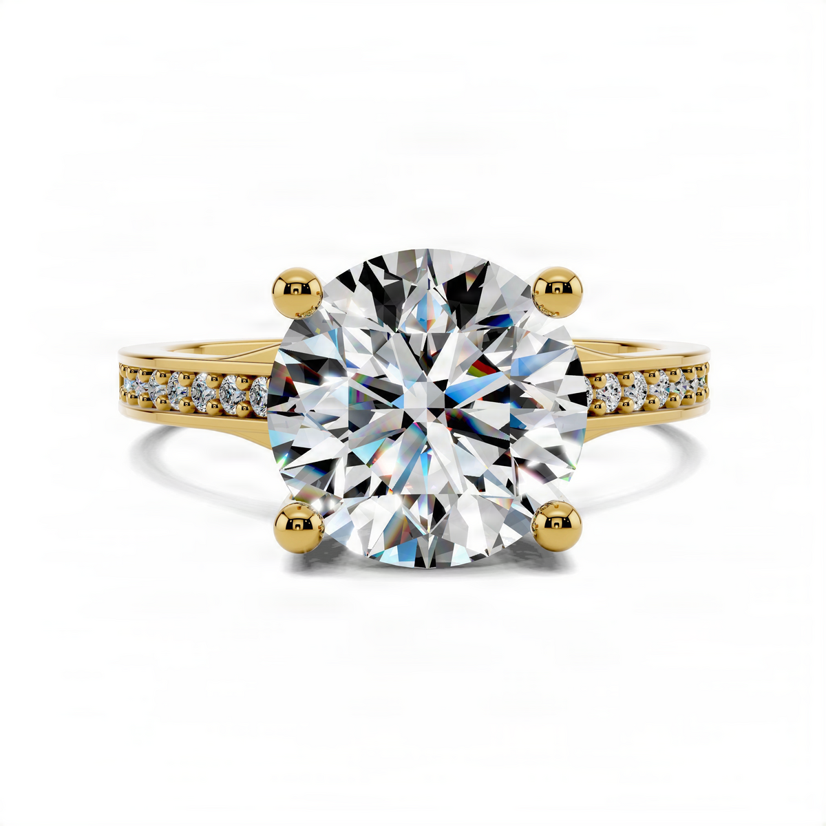 Round pavé engagement ring with round diamond in yellow gold