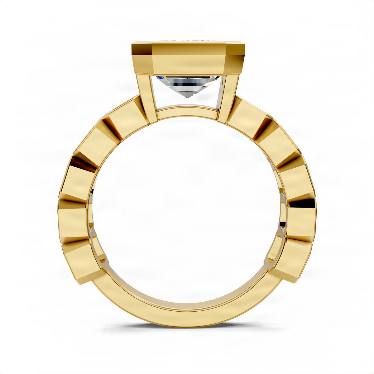 Yellow gold band with faceted rectangular prongs around the center