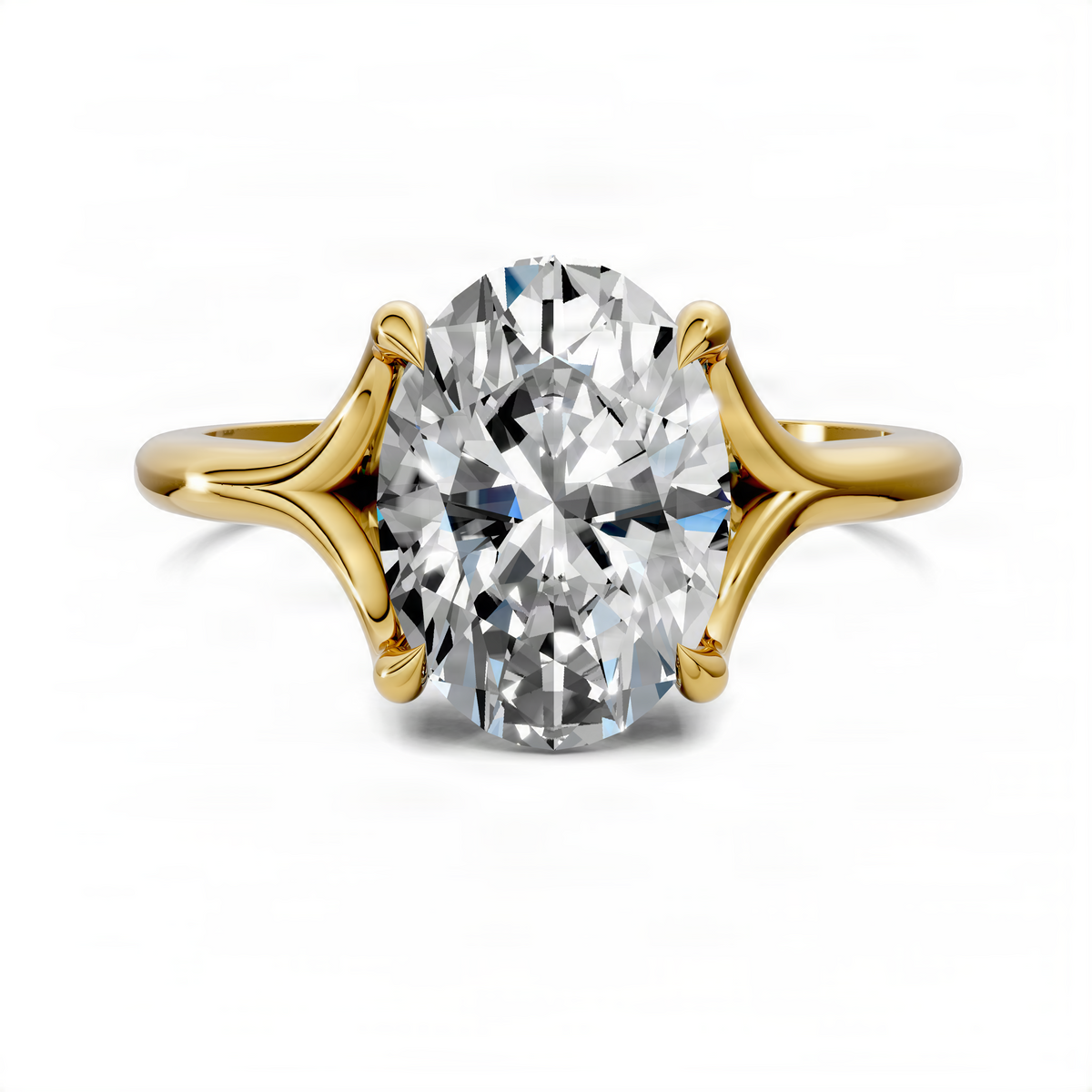 Yellow gold solitaire ring with round diamond and split prongs