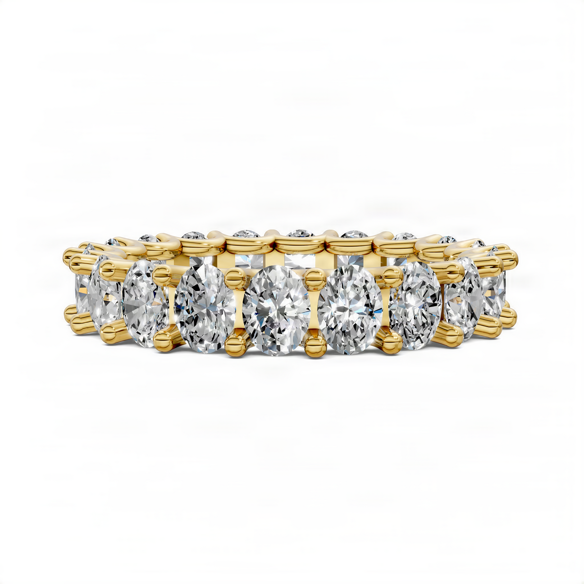 Oval eternity ring in yellow gold with a row of brilliant-cut oval diamonds